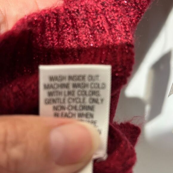 Croft & Barrow Women's Red Metallic Crew Neck Pullover Sweater Size PS NWT - Picture 7 of 8